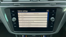 Volkswagen Tiguan 2.0 TDI 4Motion R-Line 5dr DSG Diesel Estate